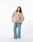 Alex is 5'3" wearing a size S