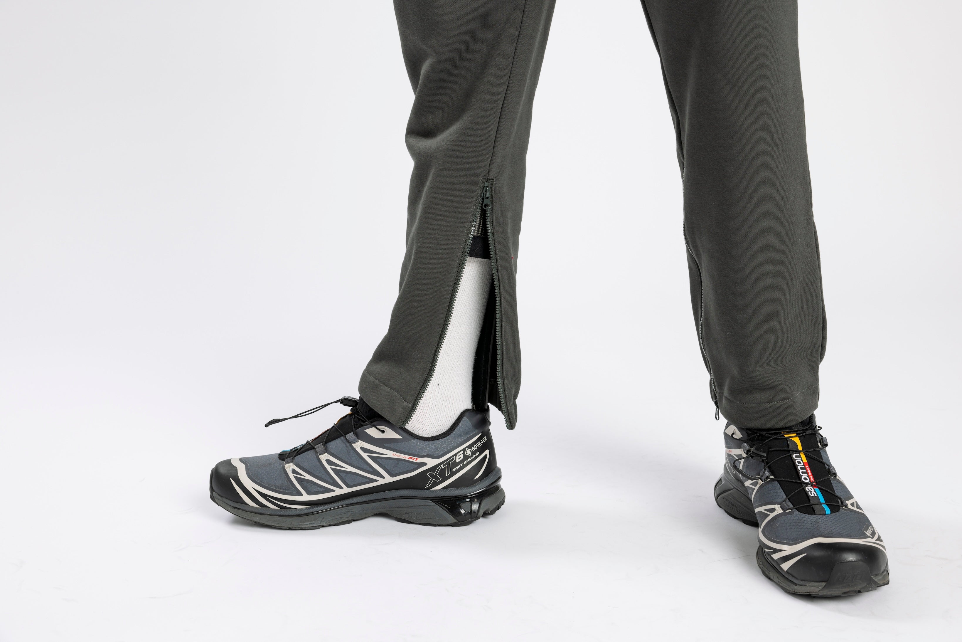 Vintage Black Adult Ankle Zip Access Pant – SpoonieThreads