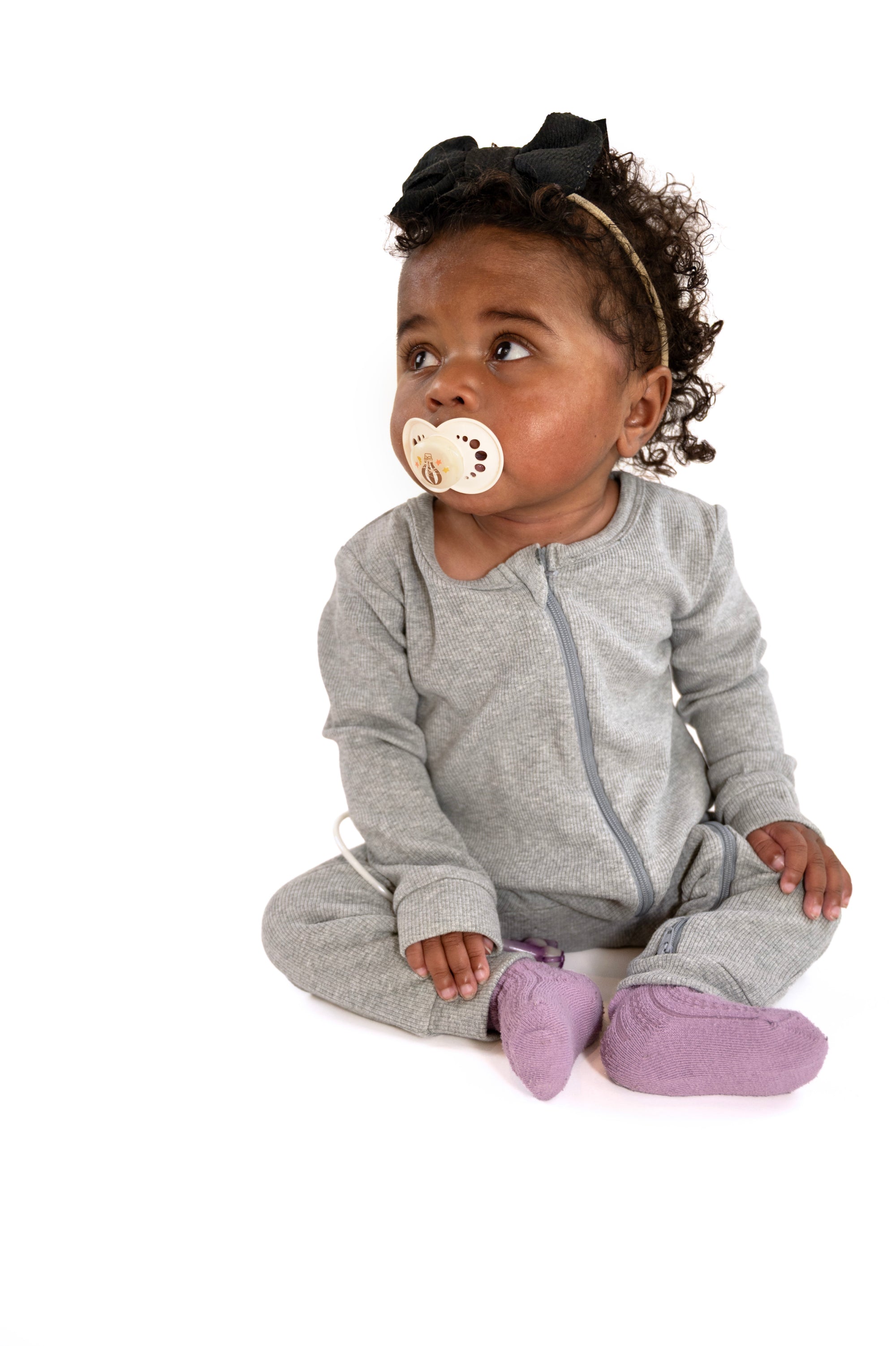 Baby in Heather Gray Rib G-Tube Pajamas