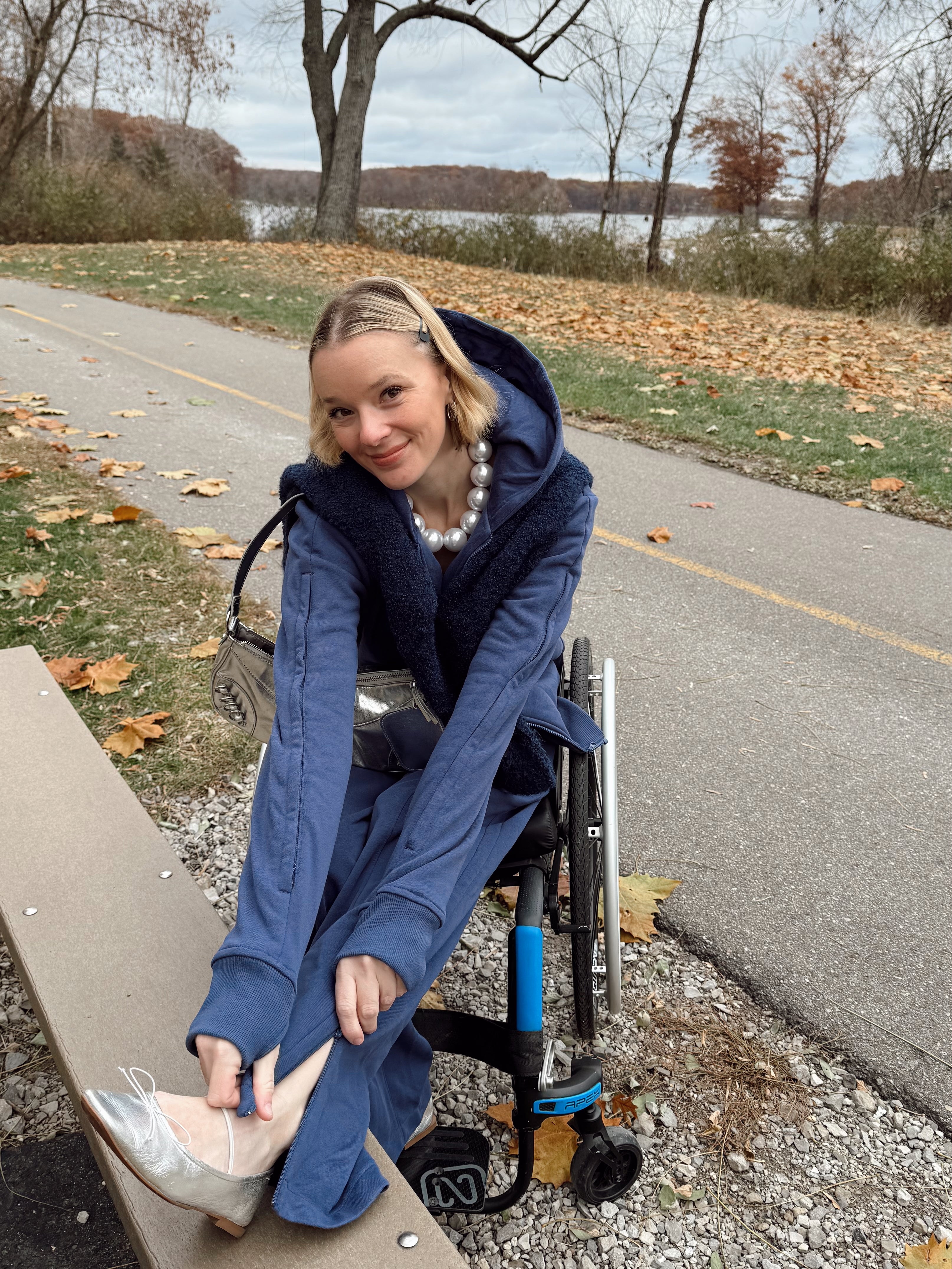 True Navy Adult Full Zip Arm Access Hoodie – SpoonieThreads
